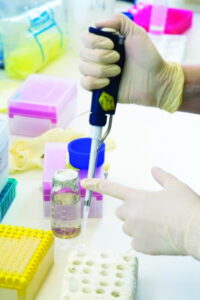 Ronco Le2 Latex Examination Glove6.jpeg
